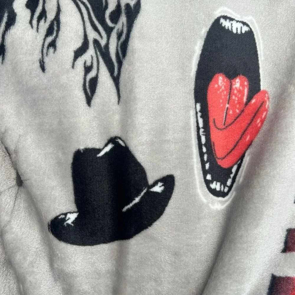A Nightmare On Elm Street Freddy Krueger Throw Blanket 50x70 Horror Halloween
